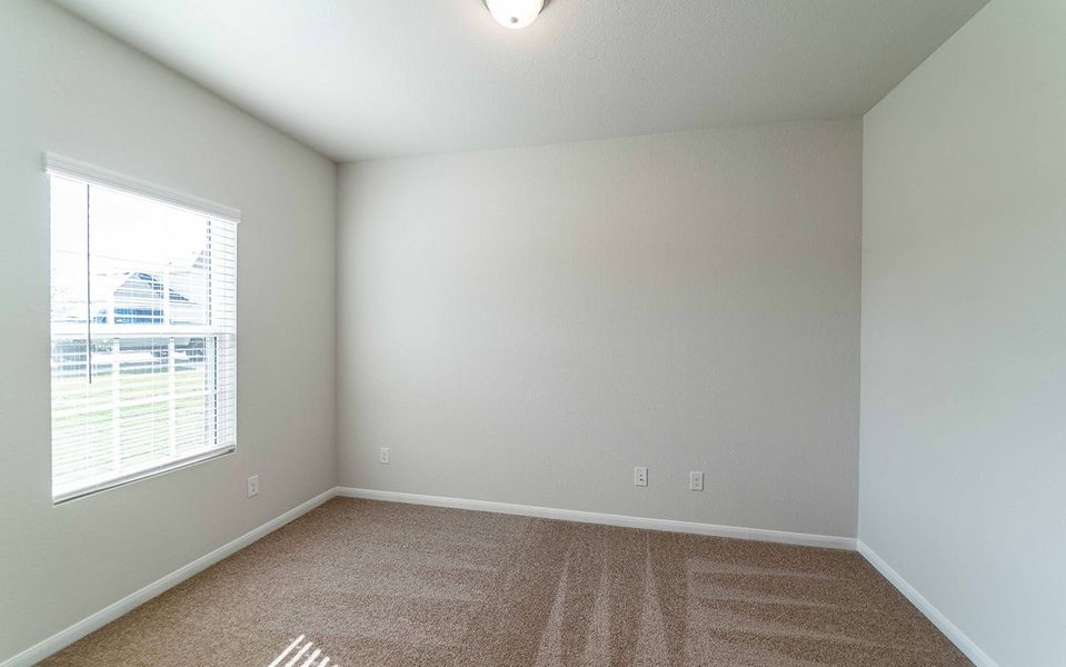 Spacious, unfurnished interior of a new home in Grande Estates, Bertram (Image 9).