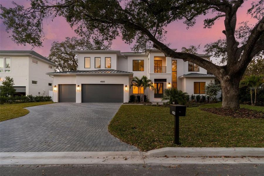 Front exterior of a new home in , Tampa, FL, highlighting curb appeal (Image 31).