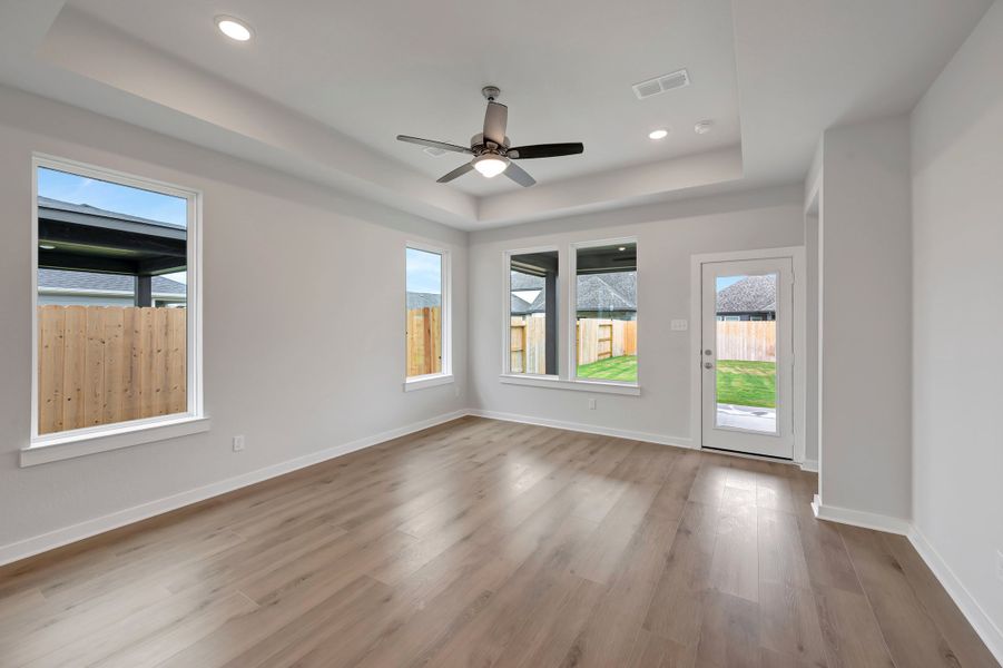 Spacious, unfurnished interior of a new home in Mason Woods, Cypress (Image 23). Spacious, unfurnished interior of a new home in Mason Woods, Cypress (Image 23).