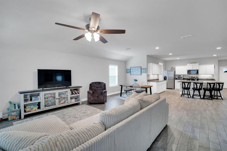 Furnished interior view inside a new home in The Parks of Alvarado, Alvarado (Image 21).