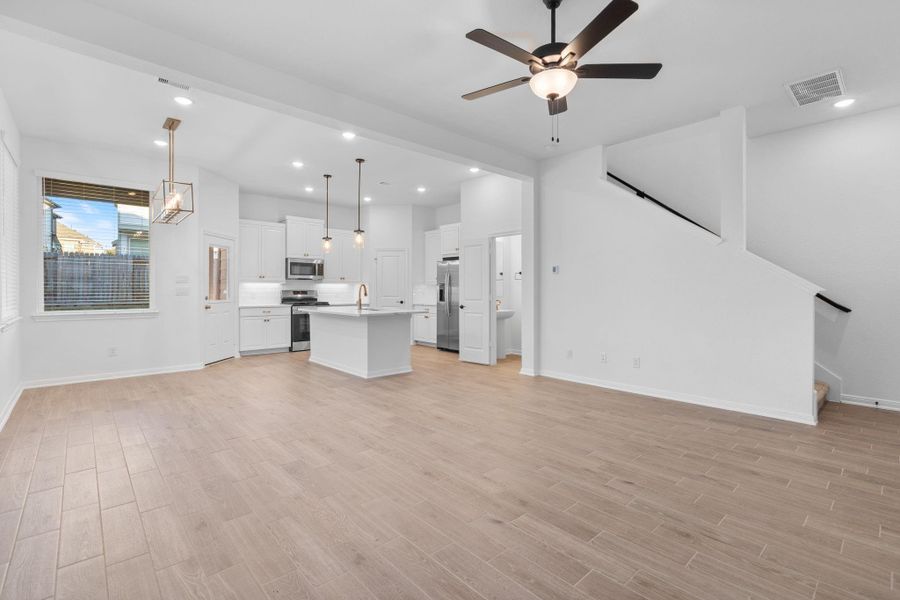 Spacious, unfurnished interior of a new home in Woodforest, Montgomery (Image 17). Spacious, unfurnished interior of a new home in Woodforest, Montgomery (Image 17).