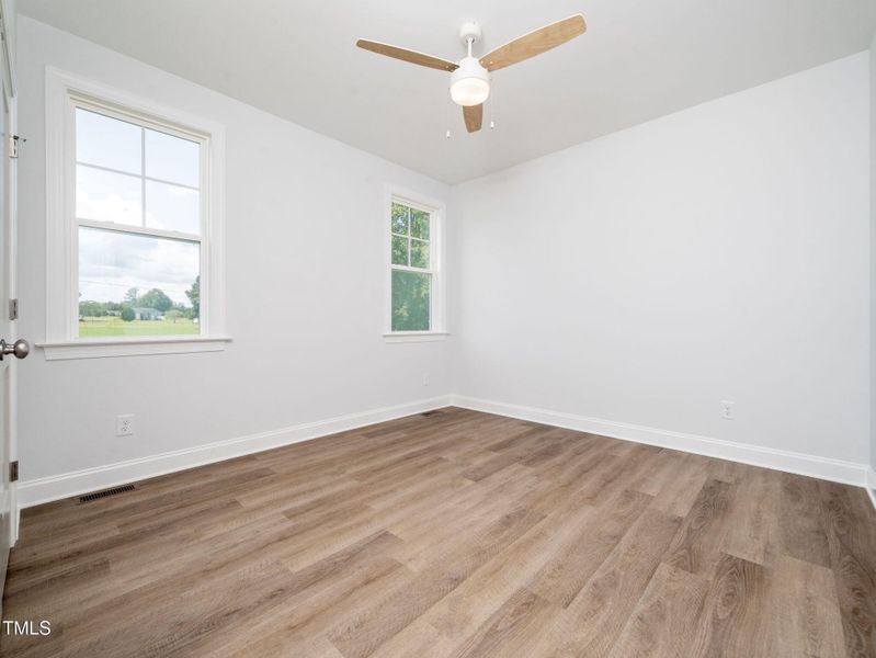 25-web-or-mls-15 Bella-29 25-web-or-mls-15 Bella-29