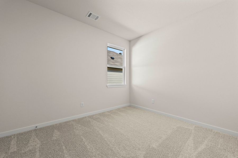 Spacious, unfurnished interior of a new home in South Fork, Waco (Image 14). Spacious, unfurnished interior of a new home in South Fork, Waco (Image 14).