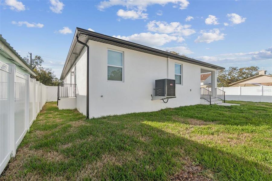 Exterior details and patio area of a home in , Tampa (Image 40).