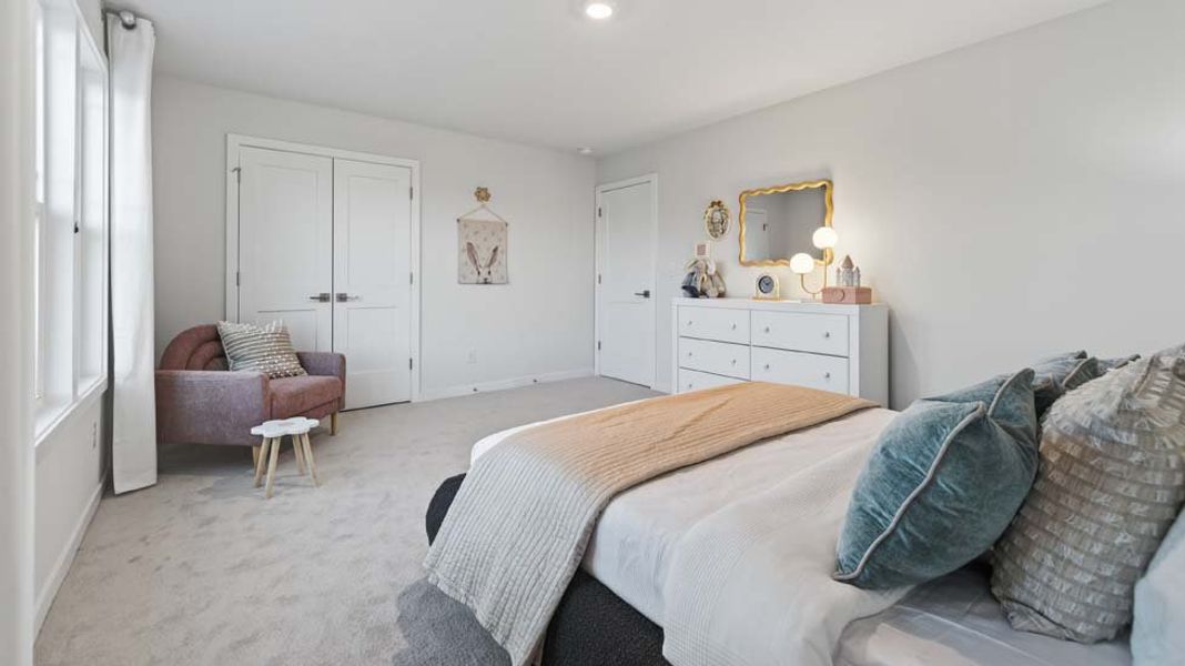 Furnished interior view inside a new home in Sylvan Creek, Denver (Image 16).
