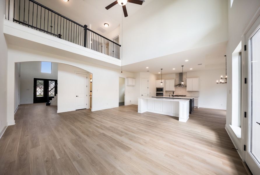 Representative unfurnished interior of a home built from the The Travis by Whitestone Custom Homes in Johnson Ranch, Bulverde (Image 43).