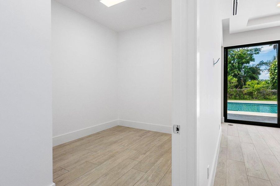 Spacious, unfurnished interior of a new home in , Delray Beach (Image 23).