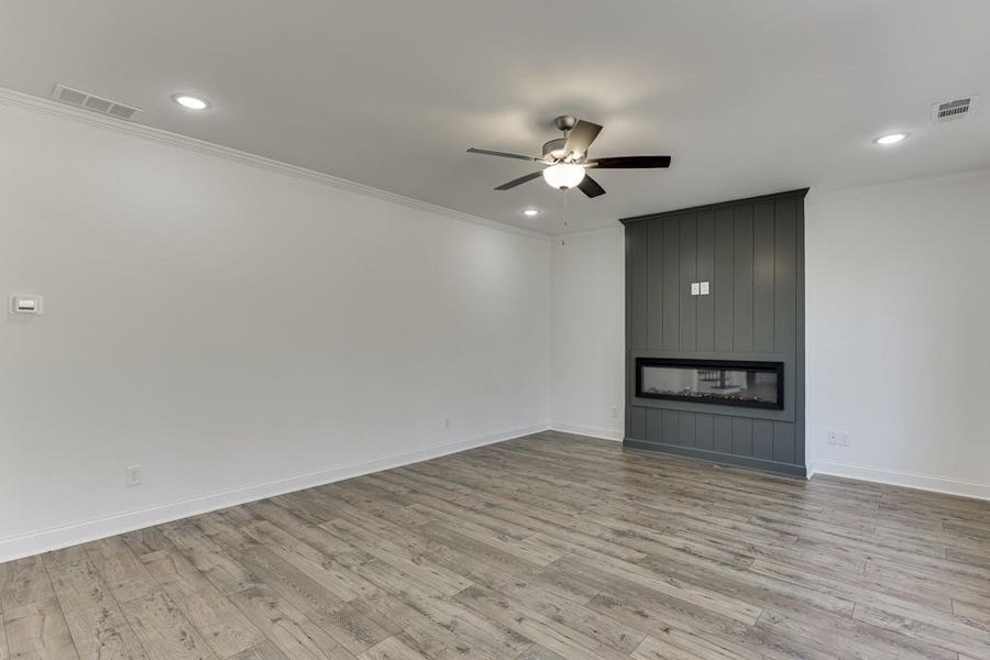 Spacious, unfurnished interior of a new home in , Commerce (Image 18).