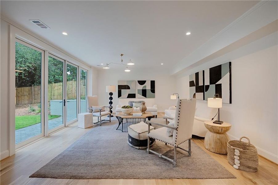 Furnished interior view inside a new home in , Atlanta (Image 63). Furnished interior view inside a new home in , Atlanta (Image 63).