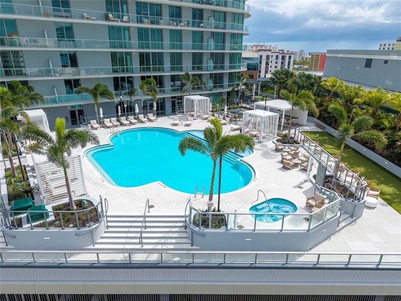 Condo located in St. Petersburg, FL showcasing its design and architecture (Image 37). Condo located in St. Petersburg, FL showcasing its design and architecture (Image 37).