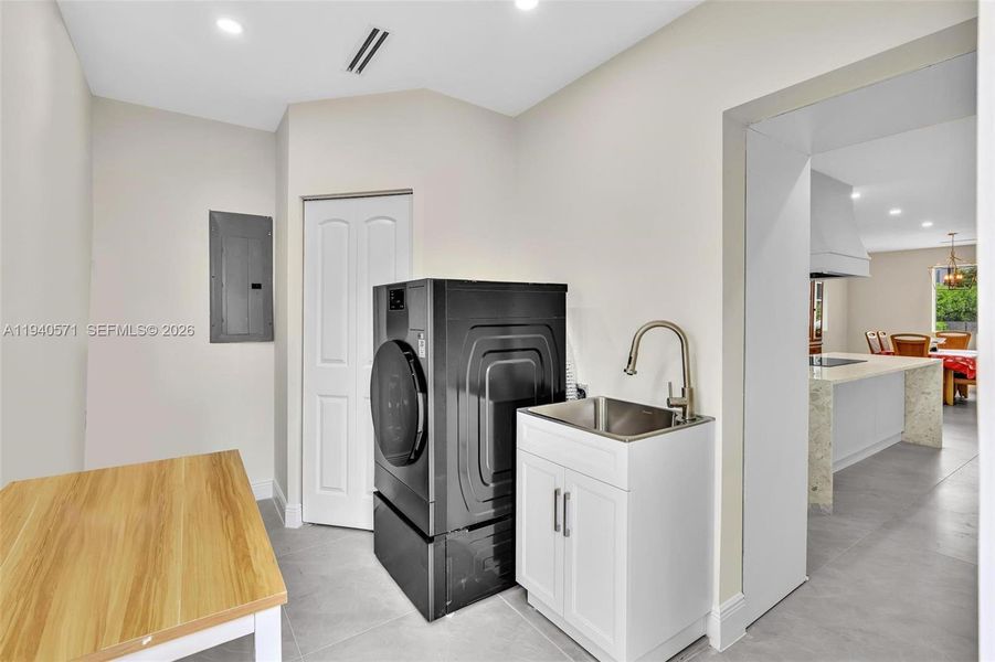 Furnished interior view inside a new home in , Miami (Image 50).