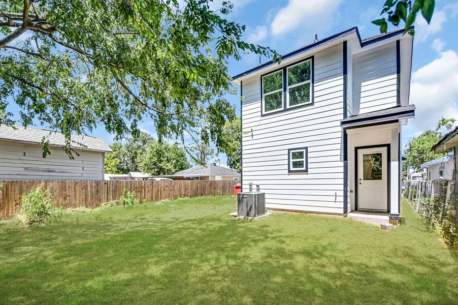 Image 32 of a home in . Image 32 of a home in .