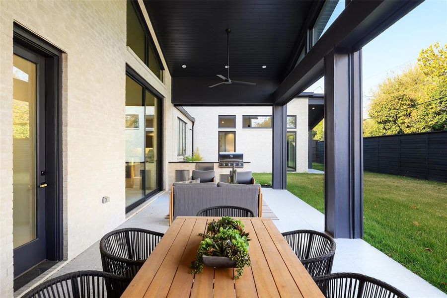 Exterior details and patio area of a home in , Dallas (Image 24).