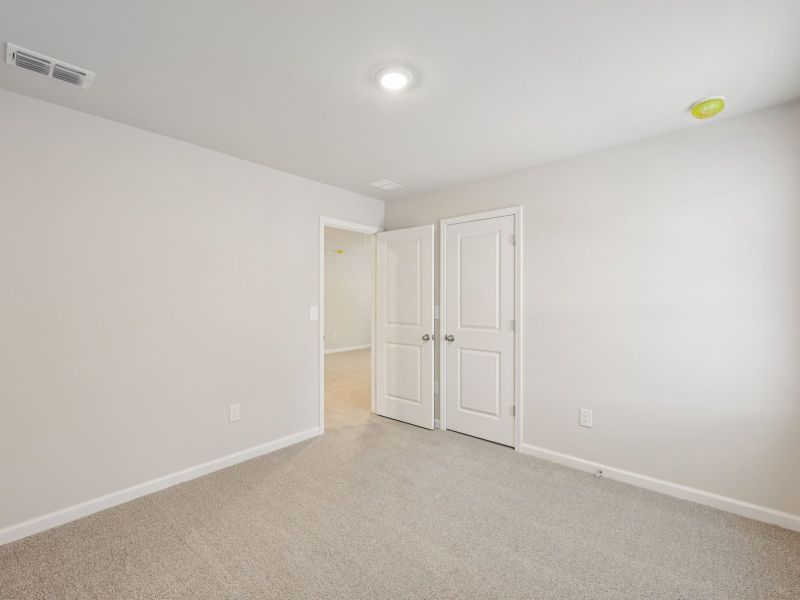 Spacious, unfurnished interior of a new home in Northwoods at Mirror Lake, Villa Rica (Image 18).