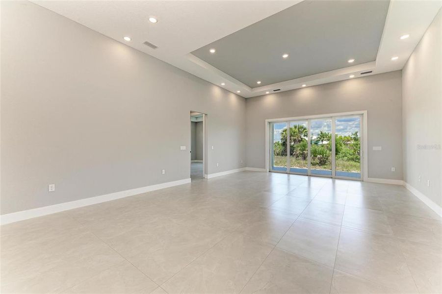 Spacious, unfurnished interior of a new home in , Port Charlotte (Image 26).