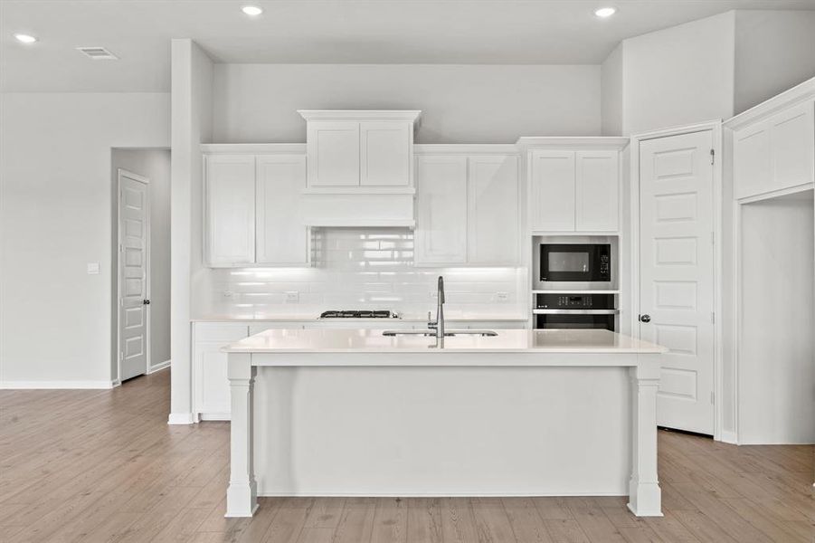 12-web-or-mls-605-bonnie-rose-ln