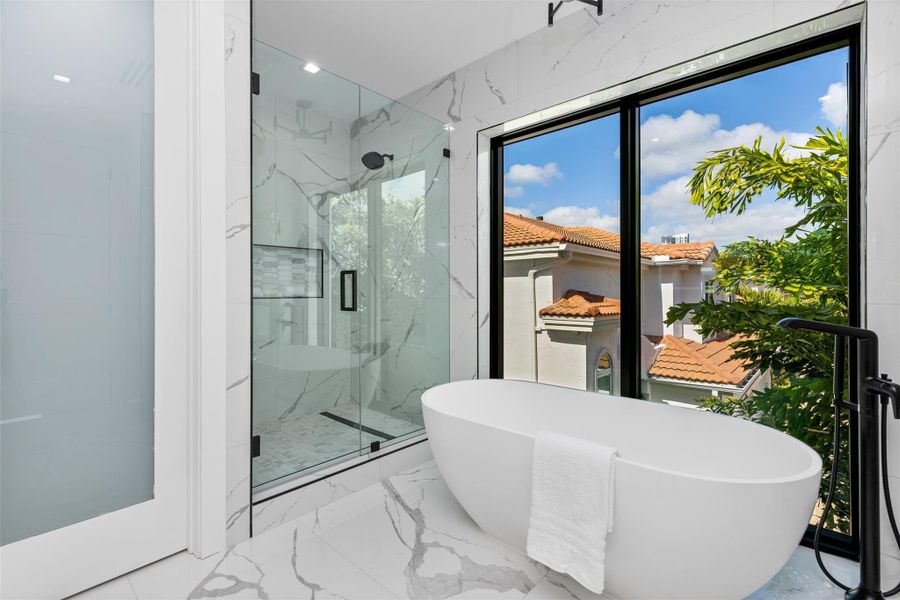 Furnished interior view inside a new home in , Fort Lauderdale (Image 32).