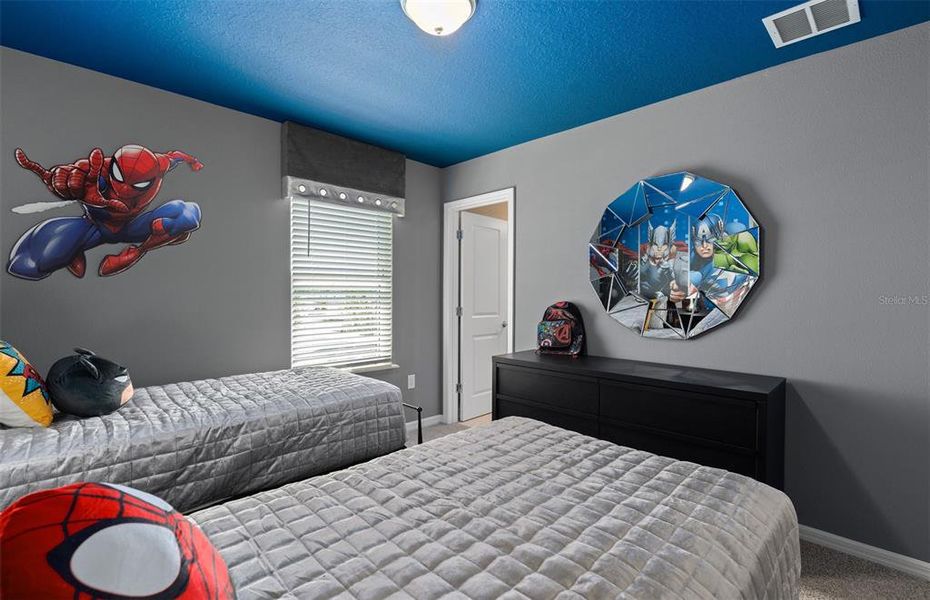 Furnished interior view inside a new home in Windsor Cay Resort, Clermont (Image 15).