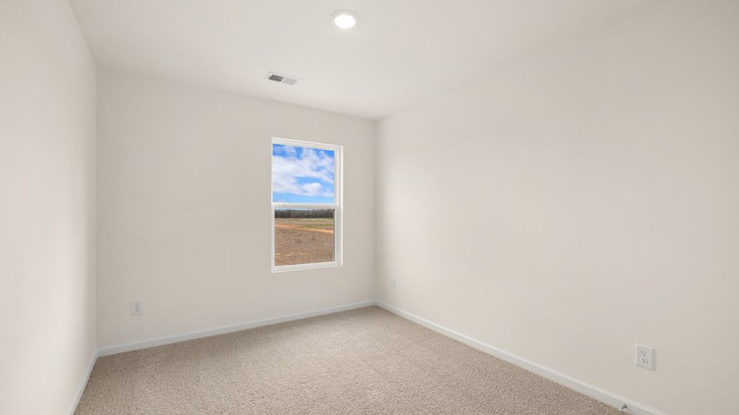 Spacious, unfurnished interior of a new home in Young's Crossing, Stone Mountain (Image 18).