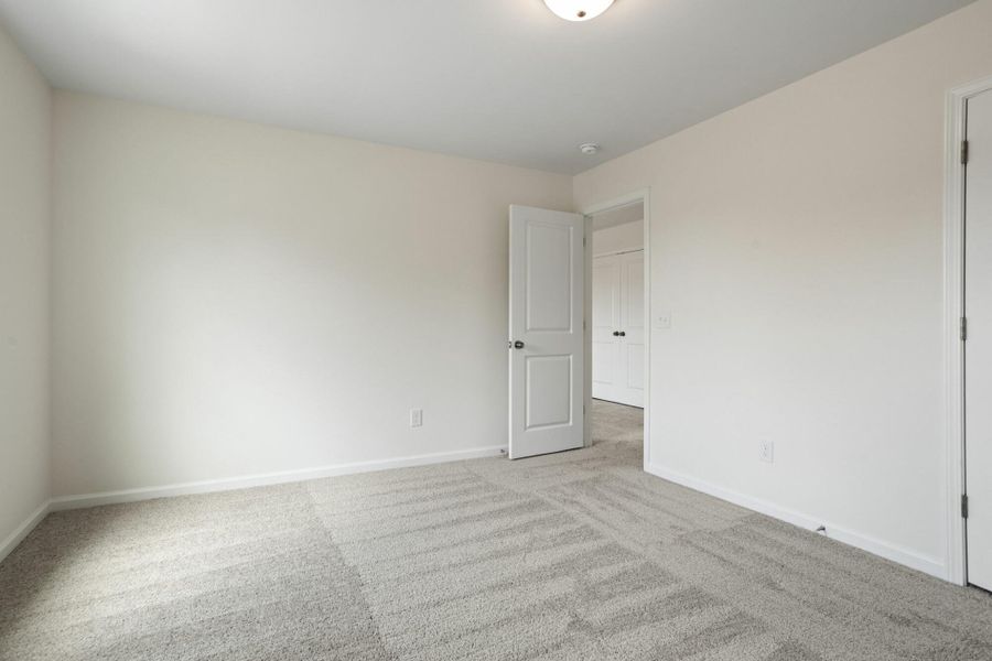 Spacious, unfurnished interior of a new home in Bellevue, Greenville (Image 27). Spacious, unfurnished interior of a new home in Bellevue, Greenville (Image 27).