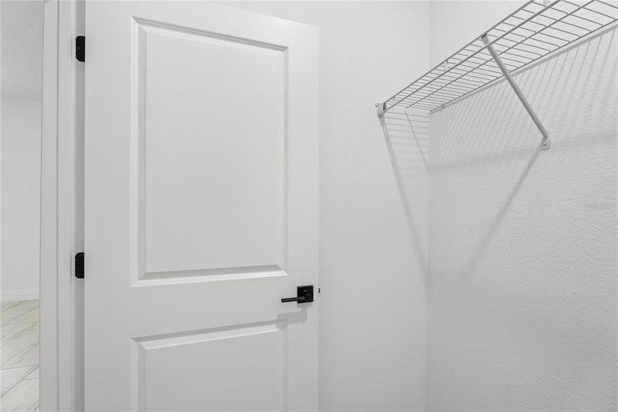 Close-up of interior finishes inside a home in , Ocala (Image 16). Close-up of interior finishes inside a home in , Ocala (Image 16).