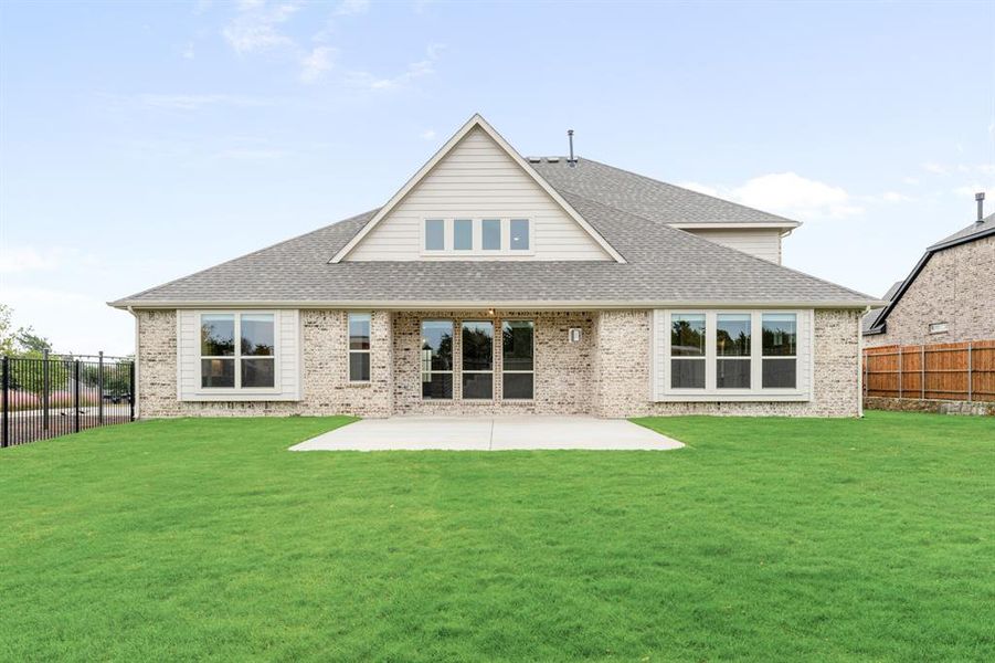 Exterior details and patio area of a home in Mockingbird Heights Classic 60, Midlothian (Image 3).
