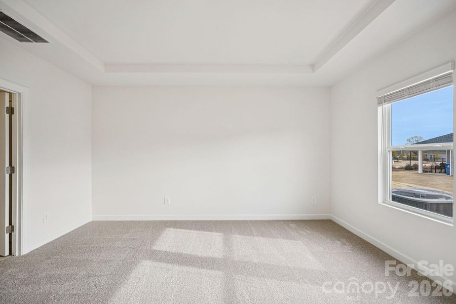 Spacious, unfurnished interior of a new home in Oxford Station, Salisbury (Image 22).