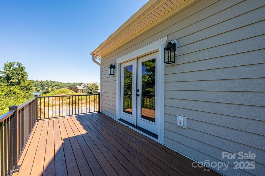 Front exterior of a new home in , Hickory, NC, highlighting curb appeal (Image 20).