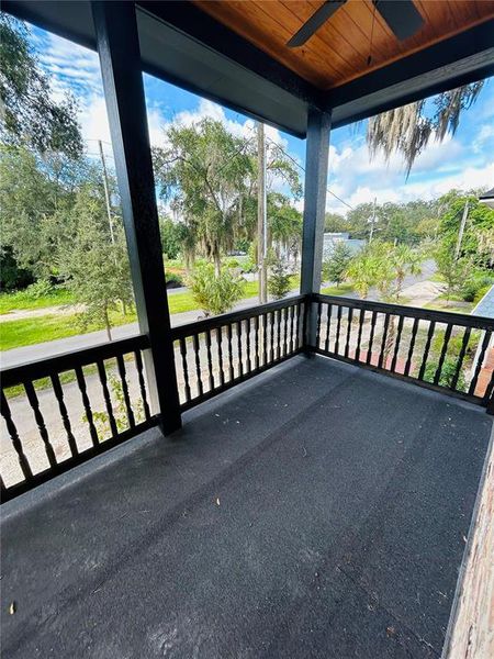 Exterior details and patio area of a home in , Gainesville (Image 23).