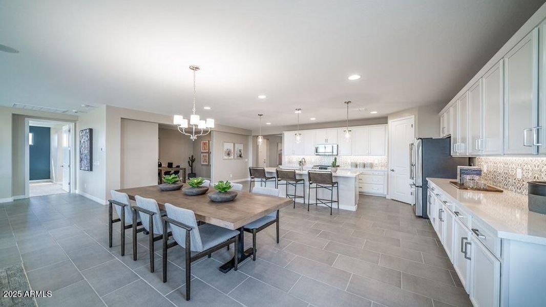 11881 N 169th Ave 11881 N 169th Ave