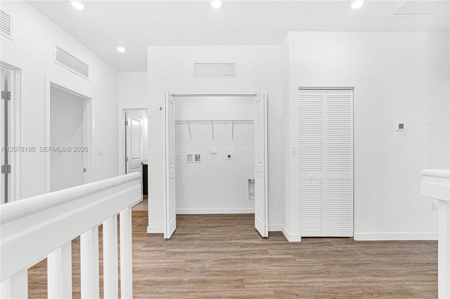 Spacious, unfurnished interior of a new home in , Miami (Image 61).