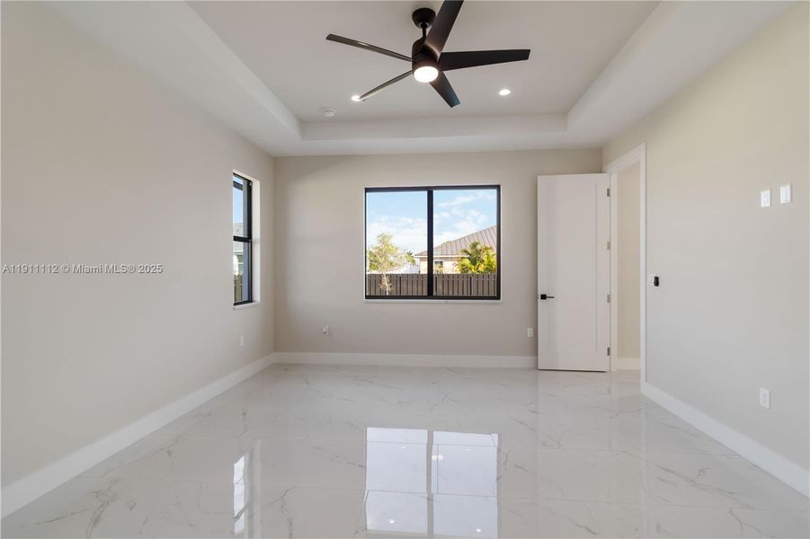 Spacious, unfurnished interior of a new home in , Cape Coral (Image 23). Spacious, unfurnished interior of a new home in , Cape Coral (Image 23).