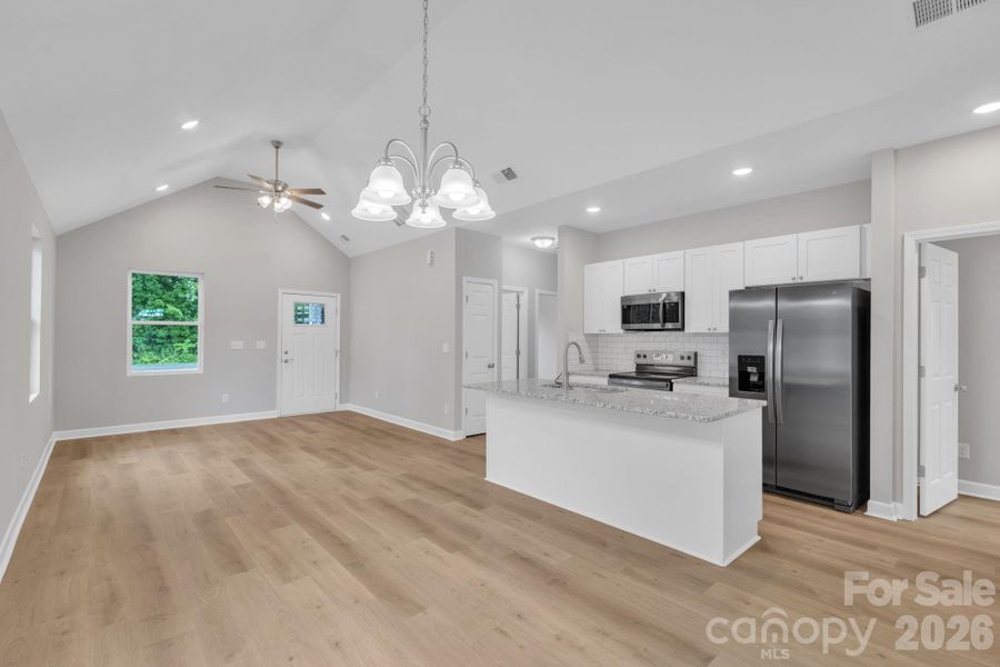 Image 34 of a home in .