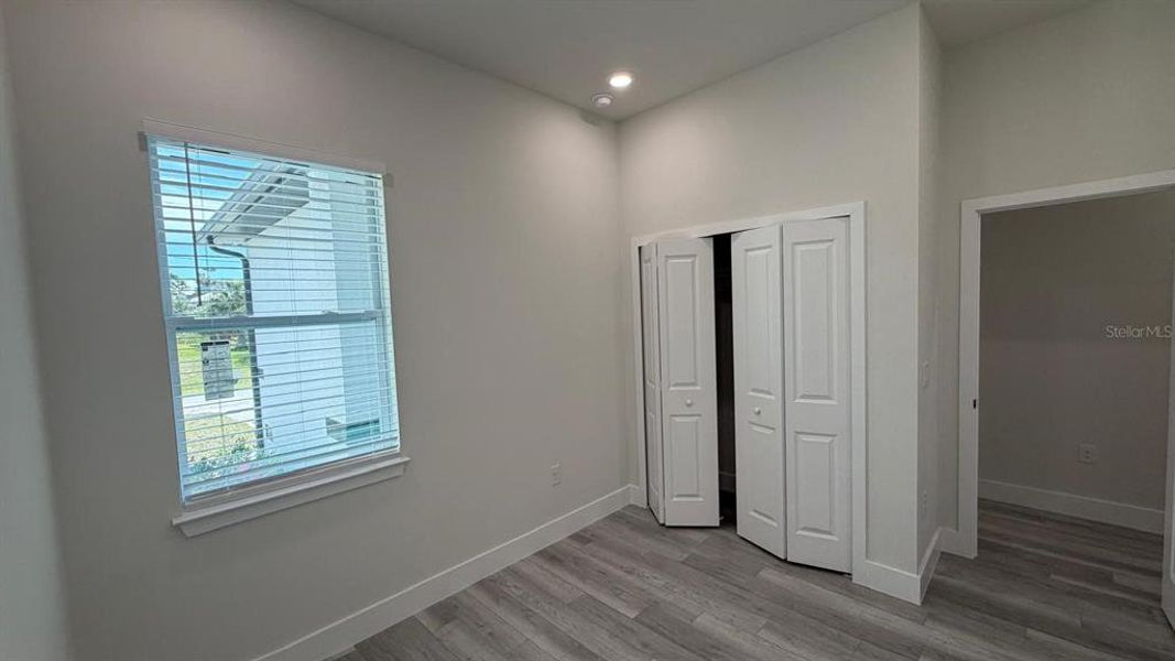 Spacious, unfurnished interior of a new home in , Port Charlotte (Image 42).