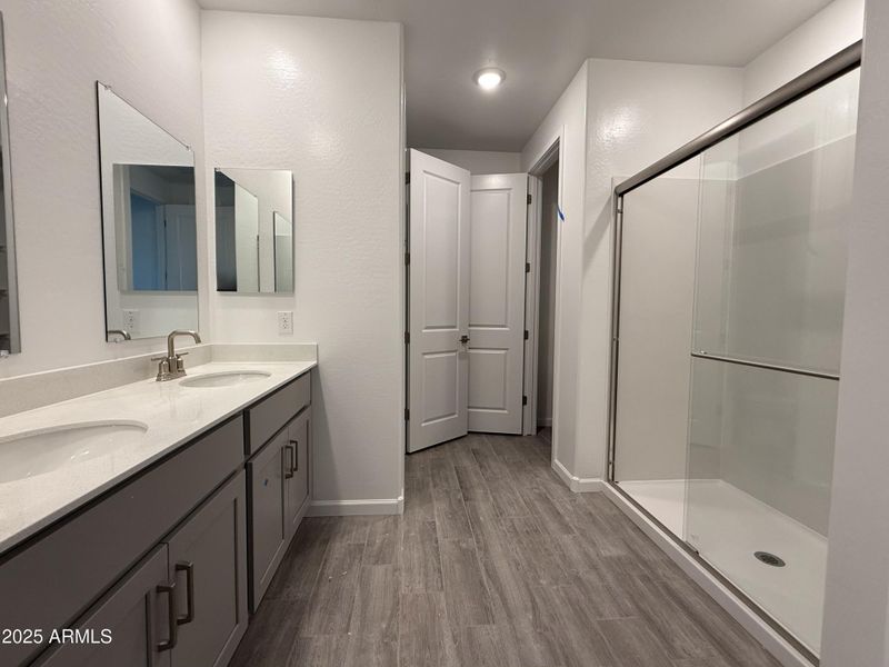 018_Primary Bath 018_Primary Bath