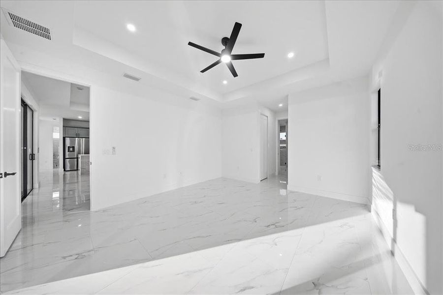 Spacious, unfurnished interior of a new home in , Punta Gorda (Image 13).