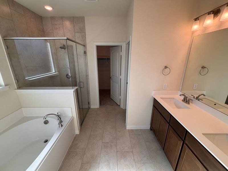 Furnished interior view inside a new home in Northstar, Fort Worth (Image 6).