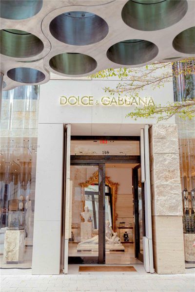 Image 14 of a home in .