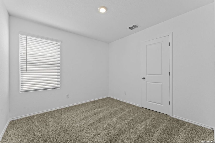 Spacious, unfurnished interior of a new home in Preserve at Medina, Von Ormy (Image 10).
