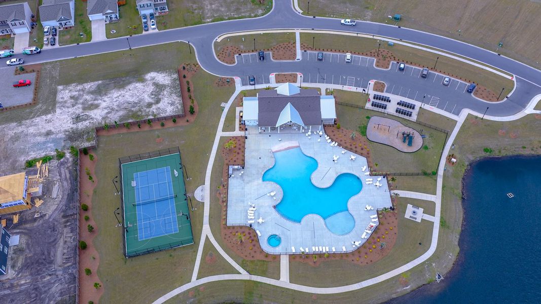 Community amenities in The Willows at Blake Farm, Wilmington (Image 29).