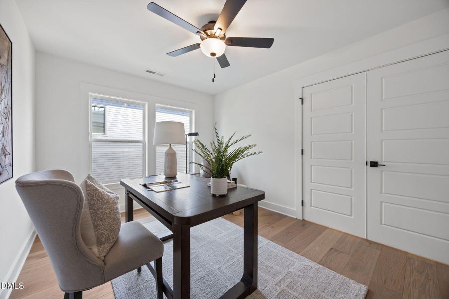 35-web-or-mls-IMG_1924 35-web-or-mls-IMG_1924