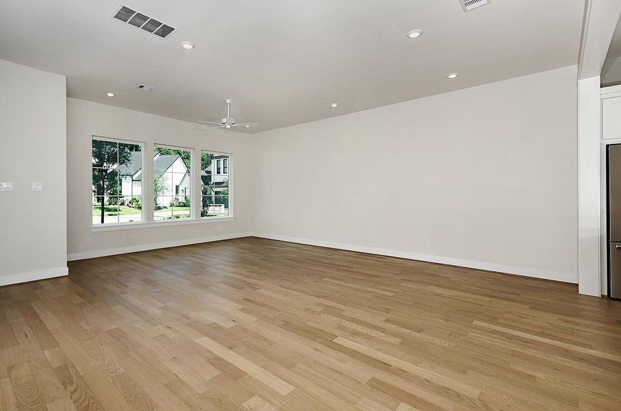 Spacious, unfurnished interior of a new home in , The Woodlands (Image 31). Spacious, unfurnished interior of a new home in , The Woodlands (Image 31).