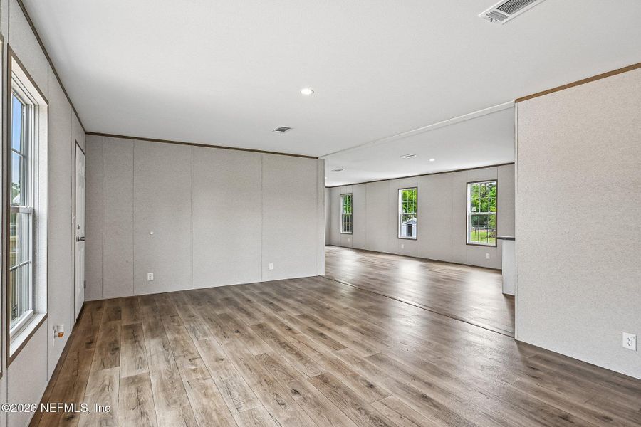 Spacious, unfurnished interior of a new home in , Starke (Image 36).