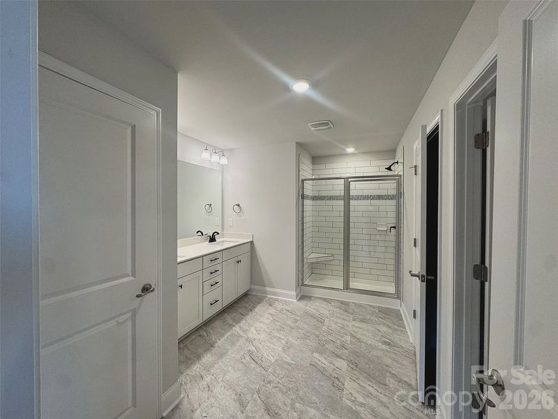 Spacious, unfurnished interior of a new home in Village at Parkside, Gastonia (Image 28). Spacious, unfurnished interior of a new home in Village at Parkside, Gastonia (Image 28).