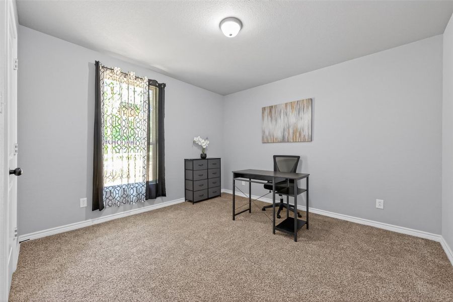 Furnished interior view inside a new home in , Conroe (Image 29). Furnished interior view inside a new home in , Conroe (Image 29).
