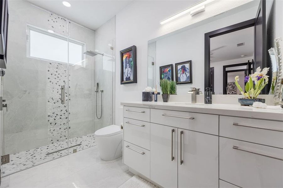 Furnished interior view inside a new home in , Cape Coral (Image 16).