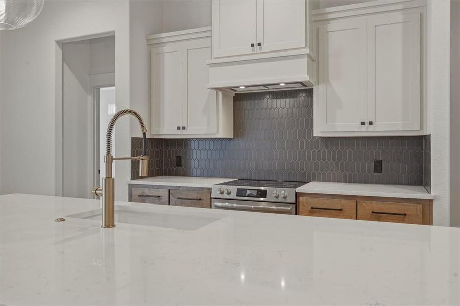 Image 35 of a home in . Image 35 of a home in .