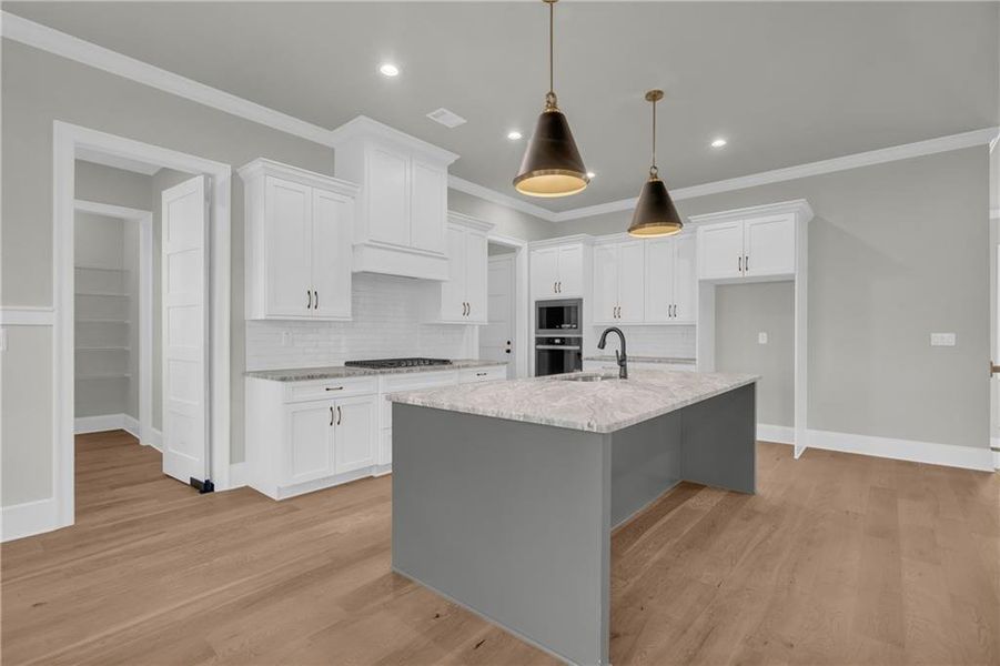 Furnished interior view inside a new home in , Gainesville (Image 35).