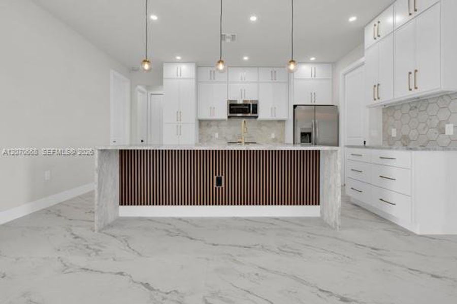 Furnished interior view inside a new home in , Cape Coral (Image 12).