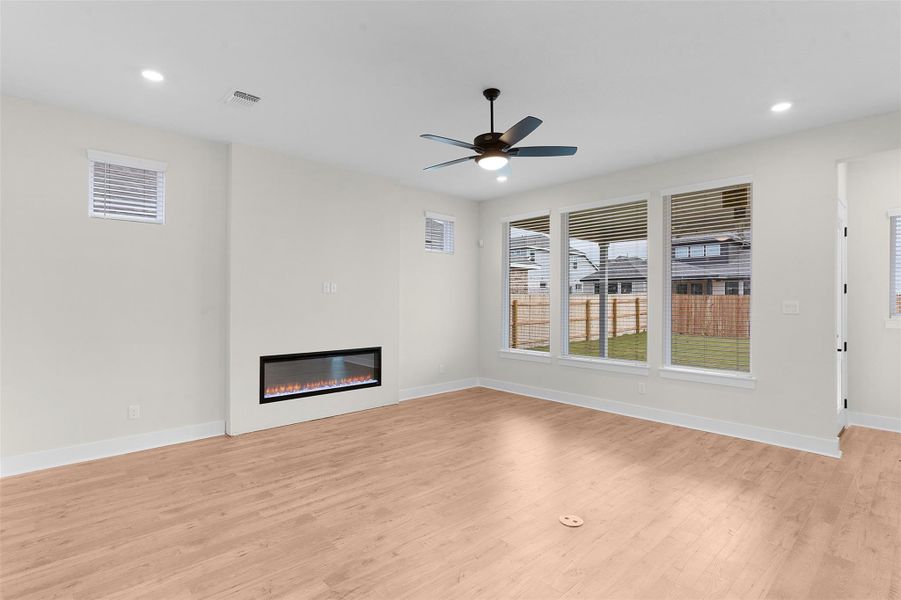 REPRESENTATIVE OF FLOOR PLAN ONLY REPRESENTATIVE OF FLOOR PLAN ONLY
